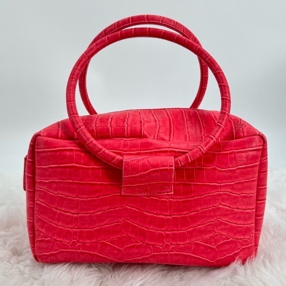 Susan Nichole Pink Crocodile Vegan Leather Oneness with Earth Hand/Cosmetic Bag - Picture 3 of 15